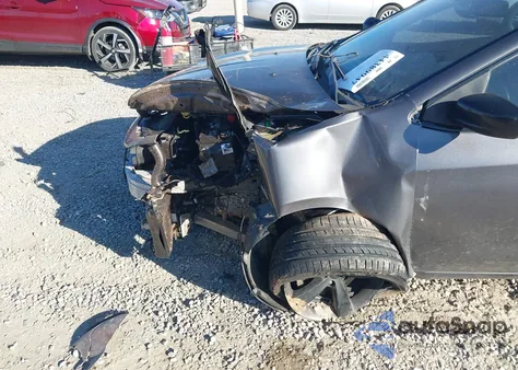 2015 Dodge Dart Sxt z USA, uszkodzony, nr VIN 1C3CDFBB7FD368832